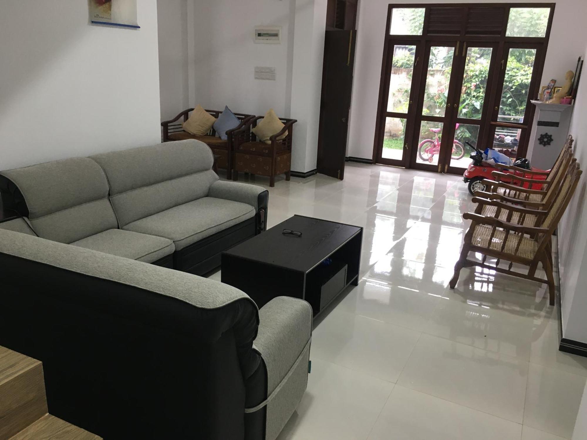 Bosadi Homestay คาตุนายากา ภายนอก รูปภาพ