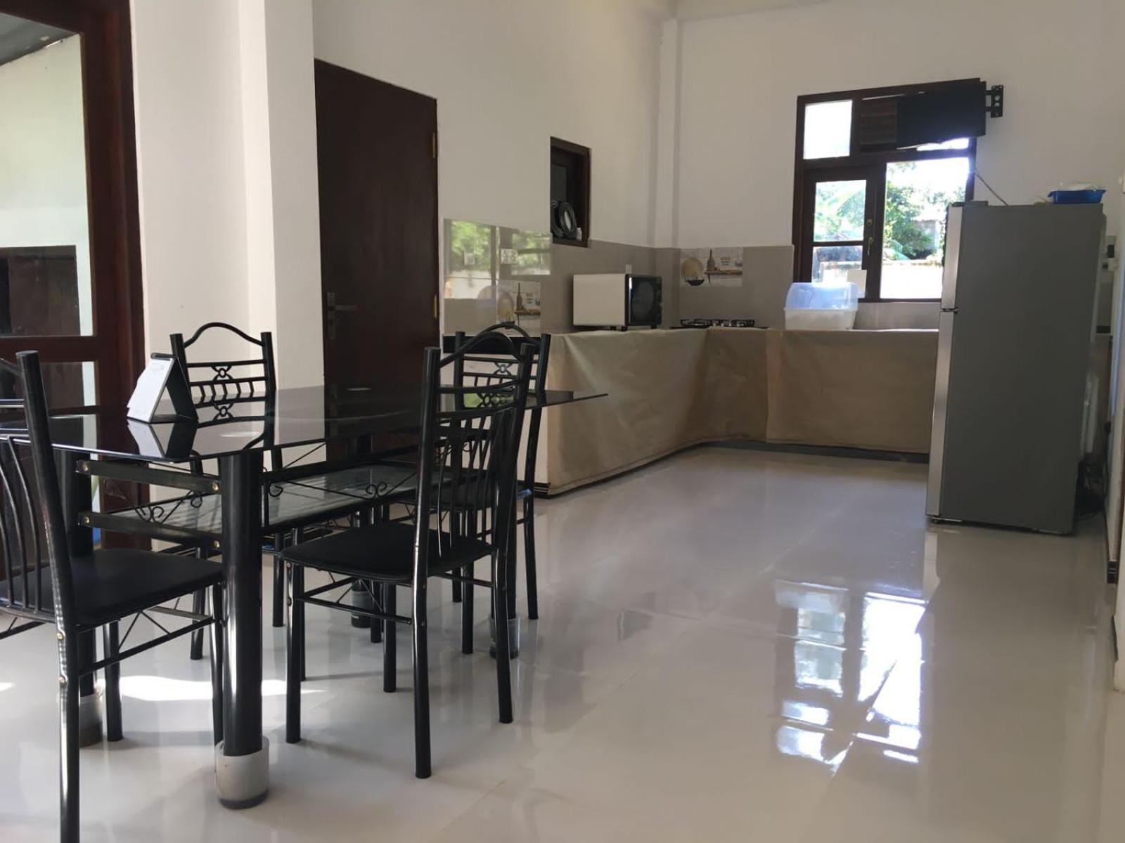 Bosadi Homestay คาตุนายากา ภายนอก รูปภาพ