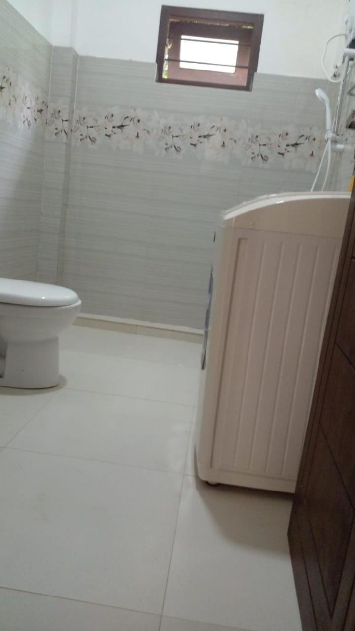 Bosadi Homestay คาตุนายากา ภายนอก รูปภาพ